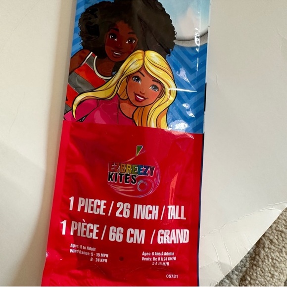 BARBIE 26" DIAMOND SHAPE STRINGS TAIL SOURING FLYING KITE - Picture 3 of 7